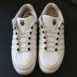K Swiss women's tennis shoes sz 10 GUC